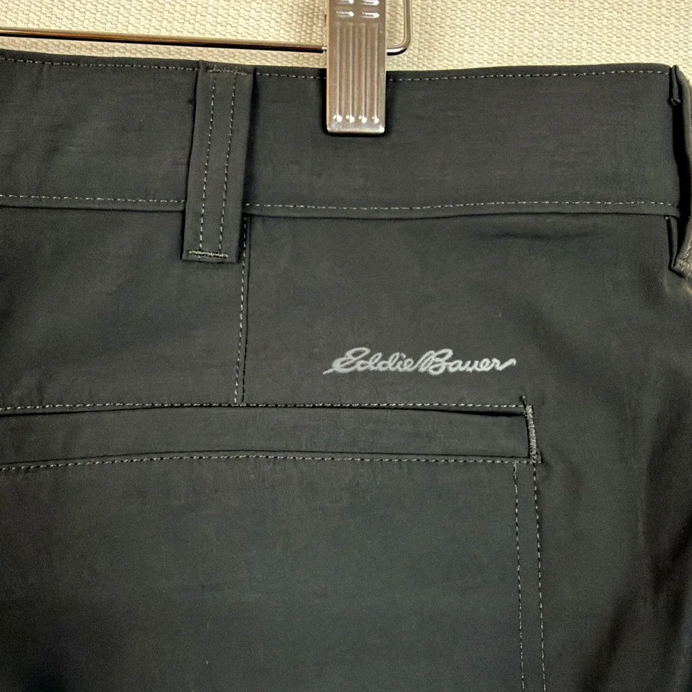 Eddie Bauer Horizon Guide Wander Hiking Shorts Mens 42 Gray NEW UPF 50 Casual